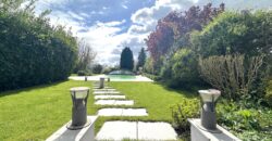 Charmante Maison Familiale avec Piscine et Vue Dégagée à Collex