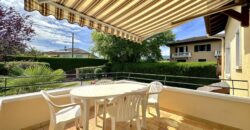 Maison avec Jardin, Terrasse et Espace de Vie Extérieur