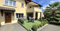 House with garden, terrace and outdoor living area