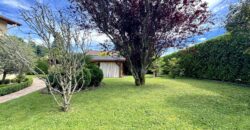 Maison avec Jardin, Terrasse et Espace de Vie Extérieur